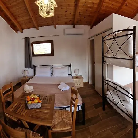 Small Paradise In Kamares 8 * Gythio